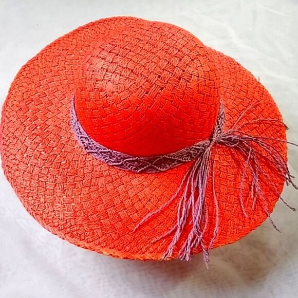 Vintage Handmade Women Hat - Picture 2 of 7